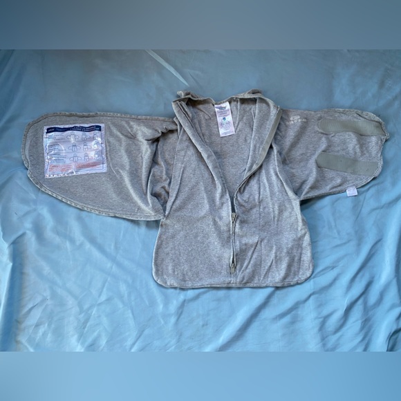BUNDLE  4 Sleep sacks Excellent condition. SWADDLER STYLE COZY NB - 3 month - Picture 8 of 11